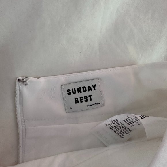 Aritzia Skirt - Picture 3 of 3